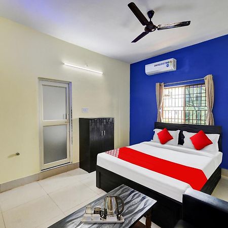 Hotel Oyo Flagship 81058 Royal Regalia Bhubaneswar Esterno foto