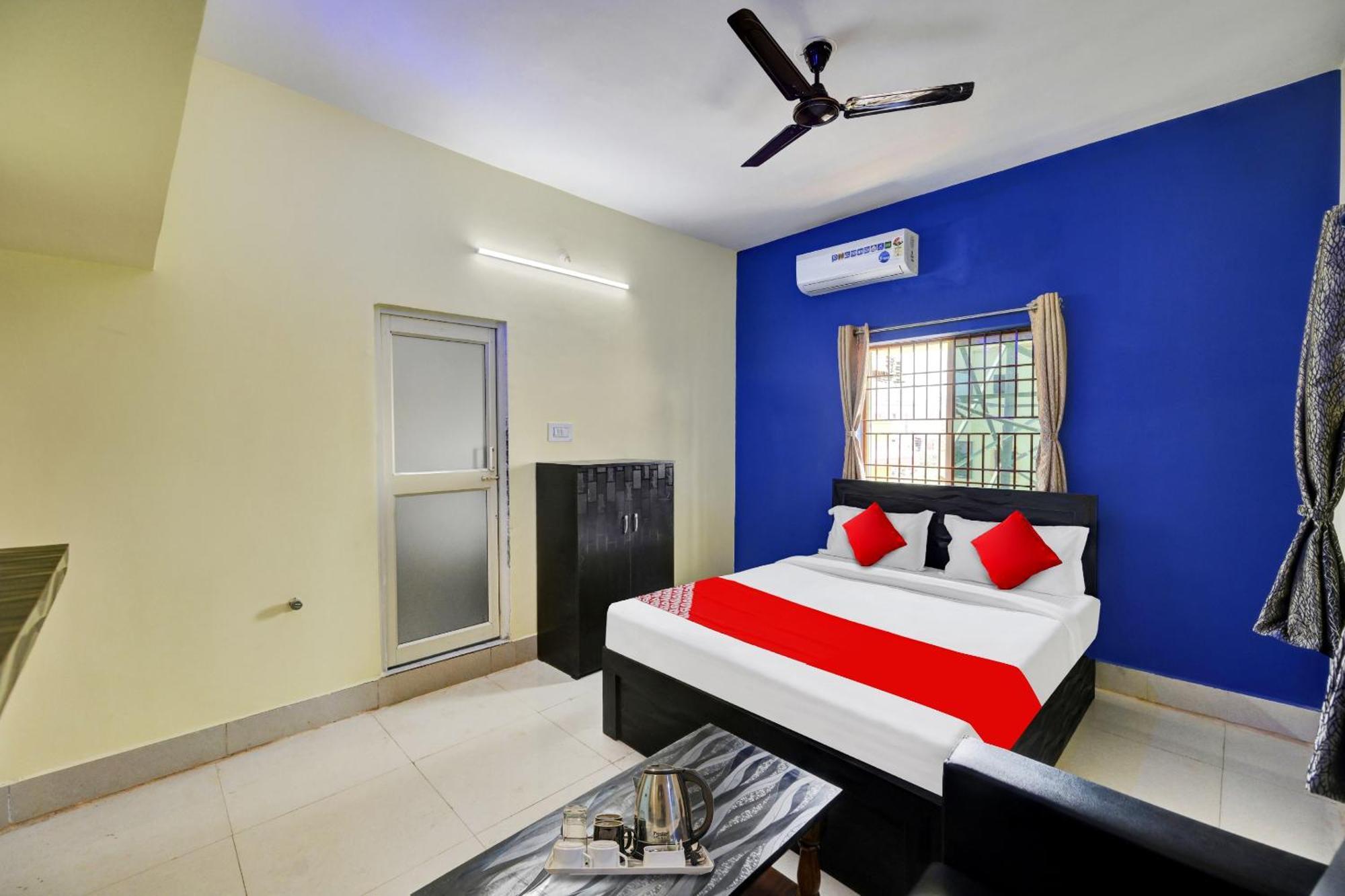 Hotel Oyo Flagship 81058 Royal Regalia Bhubaneswar Esterno foto