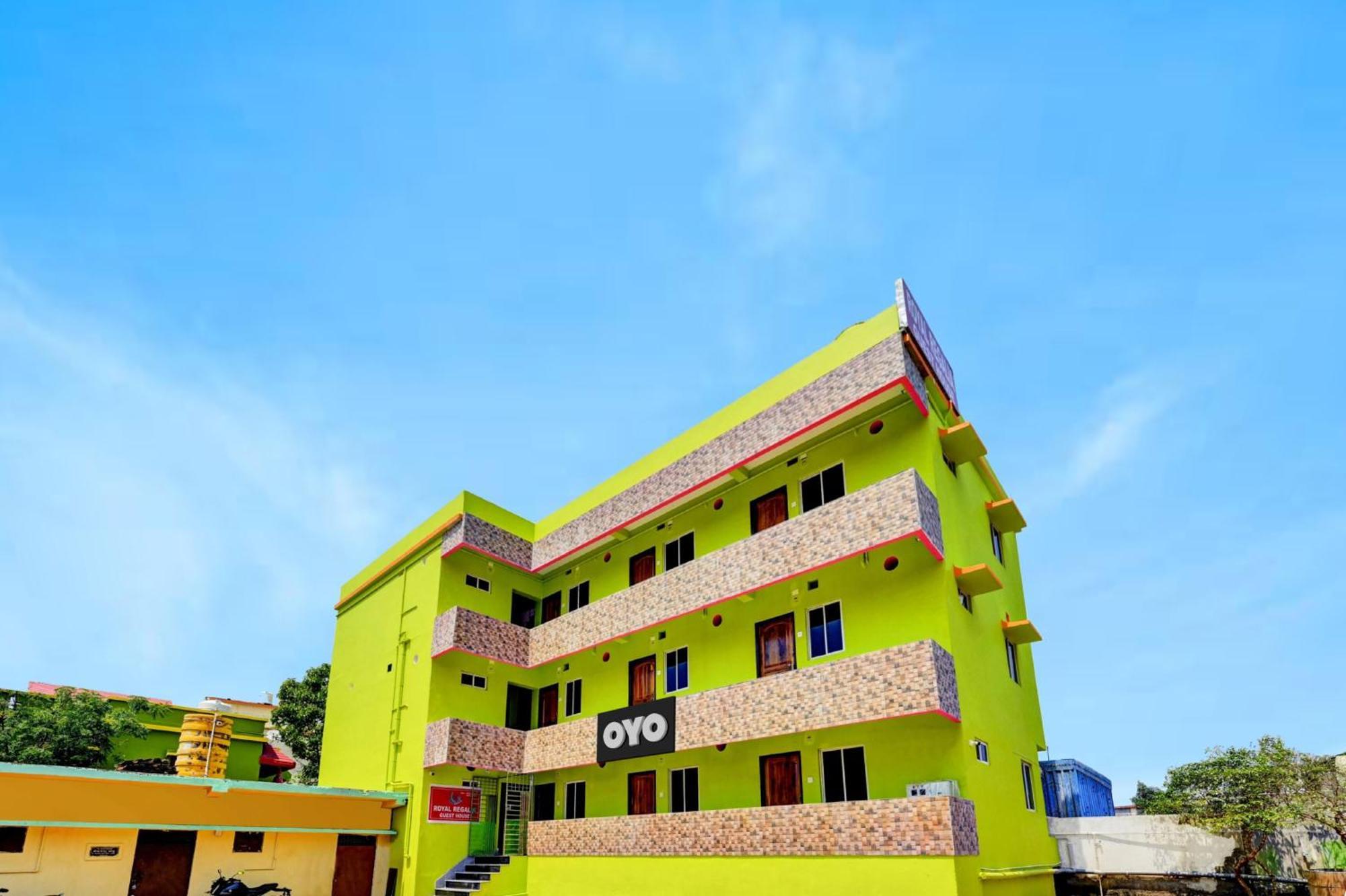 Hotel Oyo Flagship 81058 Royal Regalia Bhubaneswar Esterno foto